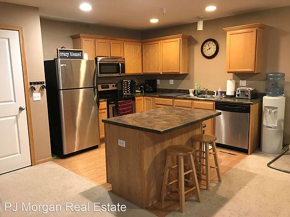 2nd image of 6019 N 167th Terrace Plz