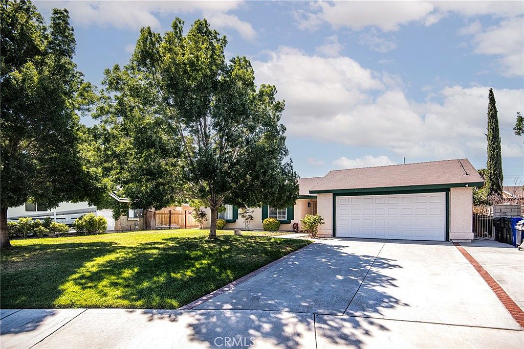 bigskygo76　0324 13475 Big Sky Ct, Victorville, CA 92392 | Zillow