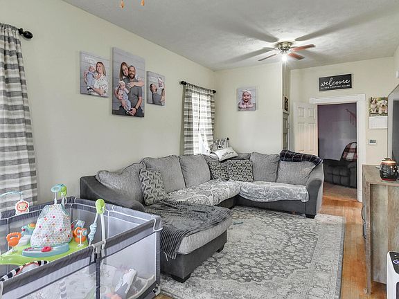 4th image of 2526 Avenue A