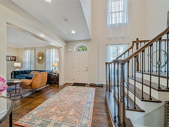 4th image of 2028 Timbercrest Dr