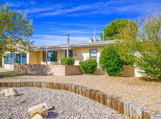 9201 Lagrima De Oro Rd NE, Albuquerque, NM 87111