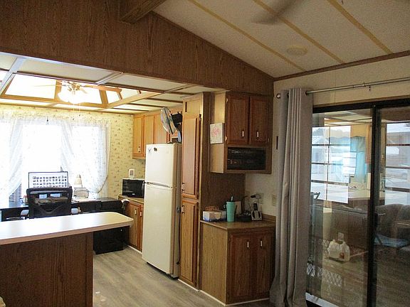 2nd image of 37531 Family Ln