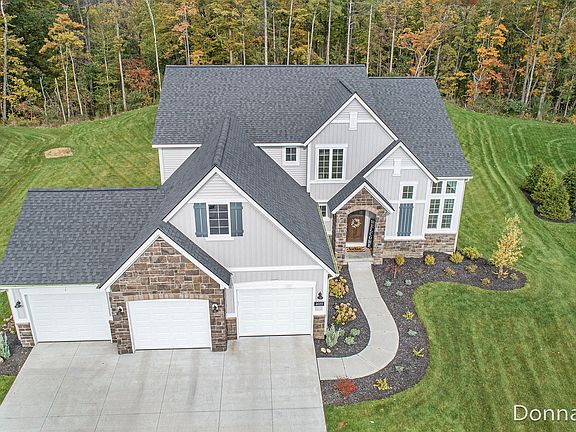 4th image of 4689 Oak Timbers Ct NE