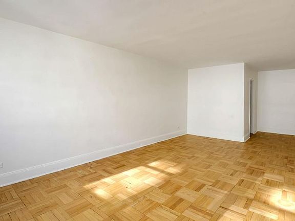 4th image of 435 E 79th St APT 12S
