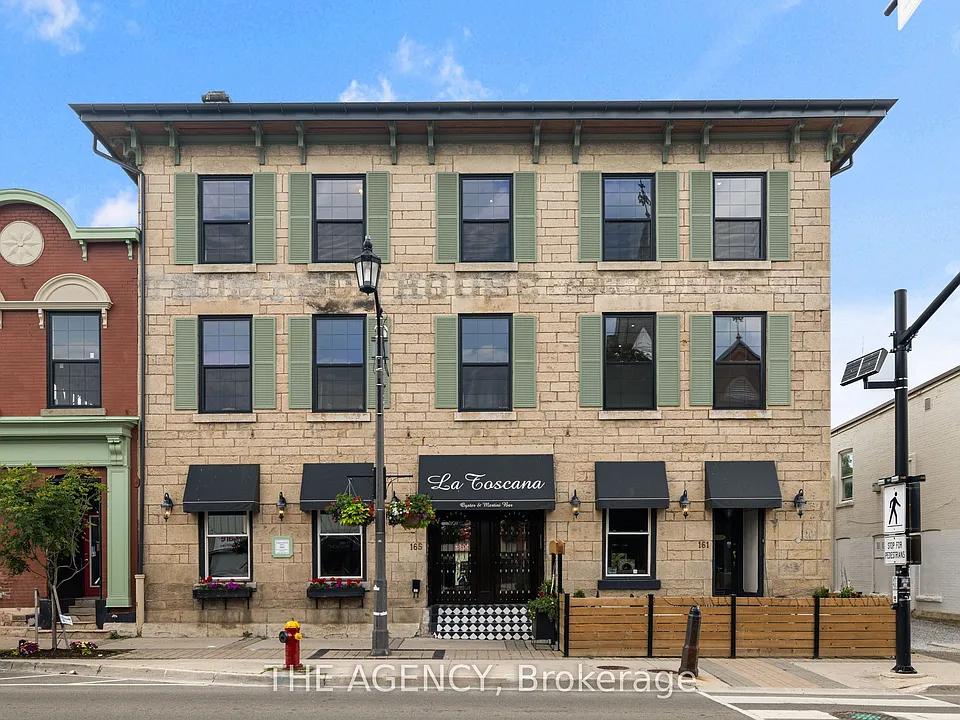 163 Main St E #203