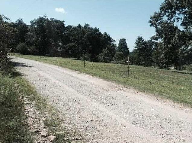 2nd image of 347 Madison 1516