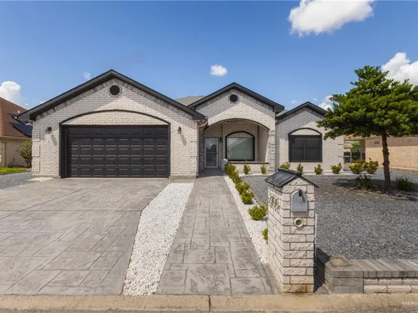 2105 Hole In One Dr, Mission, TX 78572