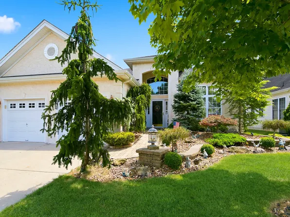27 Sawgrass St, Jackson, NJ 08527