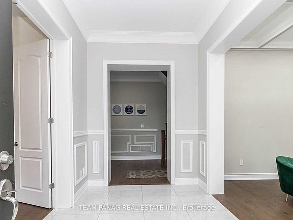 3rd image of 5 Anatolia St