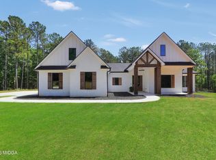 787 Silver Dollar Rd, Milner, GA 30257