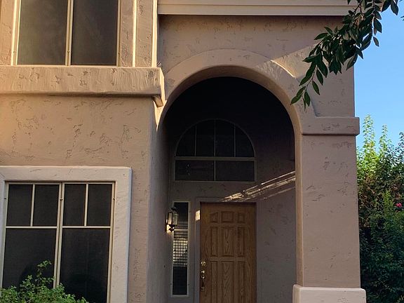 3rd image of 4757 E South Fork Dr