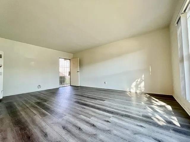 1811 W Sallie Ln #D1 — Photo 23