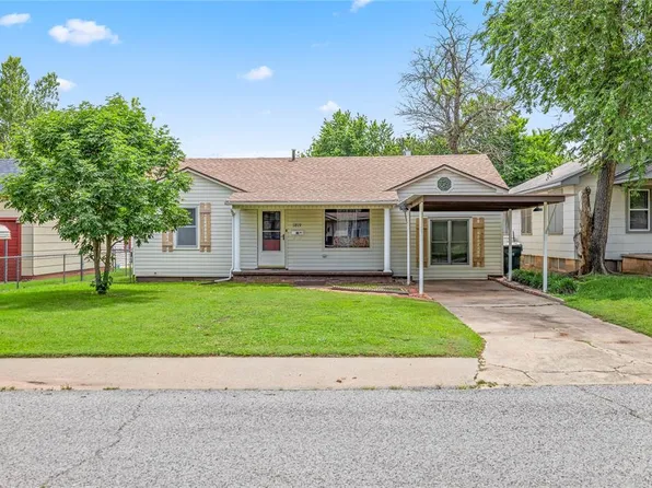 1819 Arizona Ave, Chickasha, OK 73018