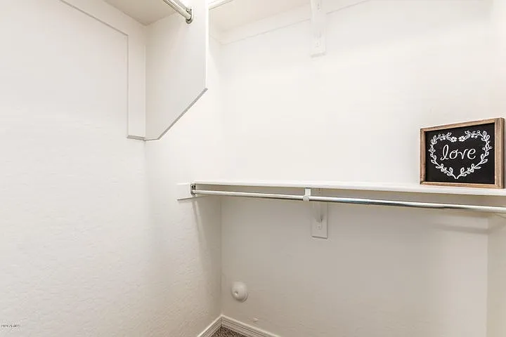 18606 W Sunnyslope Ln — Photo 21