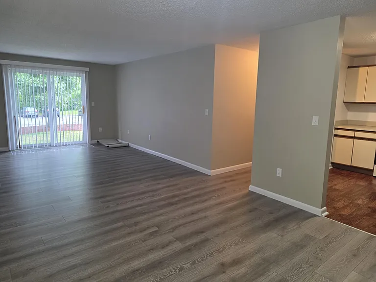 22 Ponemah Hill Rd #9 — Photo 3