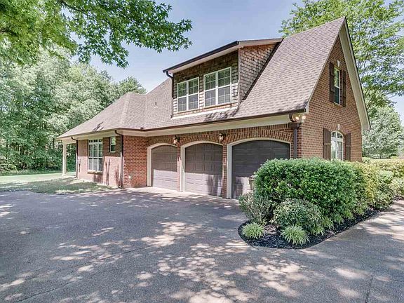 3rd image of 45 Salisbury Cove Hickory