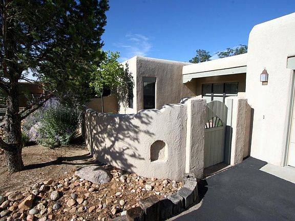 2nd image of 2775 Wolfberry Pl NE