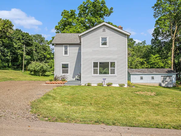 802 Clinton St, Marshall, MI 49068
