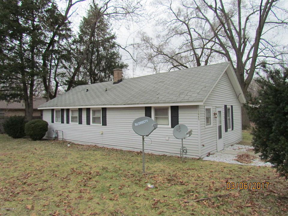 1st image of 1645 Stanley Dr