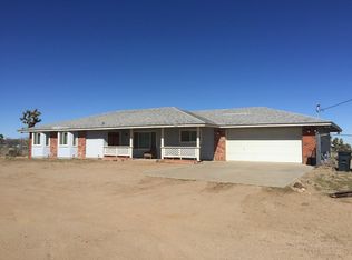 10120 Bonanza Rd, Oak Hills, CA 92344