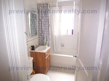 2nd image of 1626 Commonwealth Ave #U17