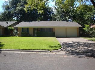 707 Lexington Dr, Corsicana, TX 75110