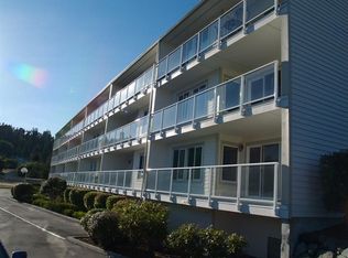 1800 Skyline Way APT 102, Anacortes, WA 98221