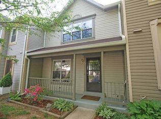 17 Kinsman View Cir, Silver Spring, MD 20901