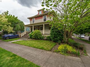8057 SE 11th Ave, Portland, OR 97202