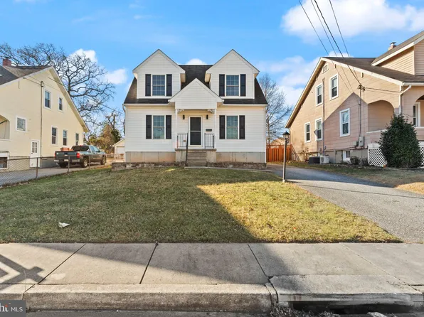 2901 Garnet Rd, Parkville, MD 21234