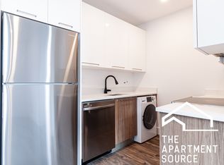 941 W Carmen Ave #309, Chicago, IL 60640