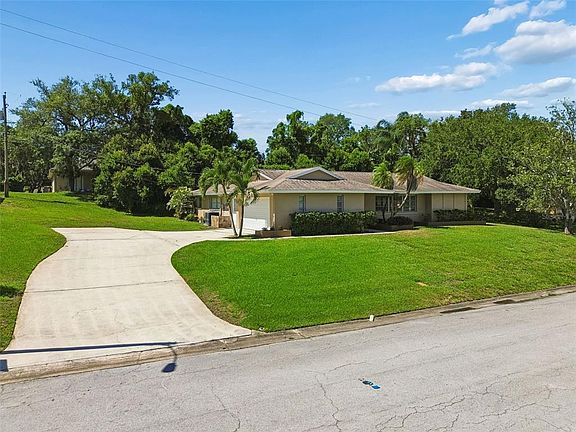 2nd image of 1251 HOLIDAY DRIVE