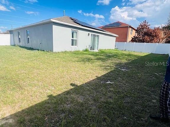 5th image of 1822 Bering Rd