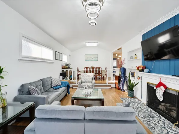6748 185th Street, Flushing, NY 11365