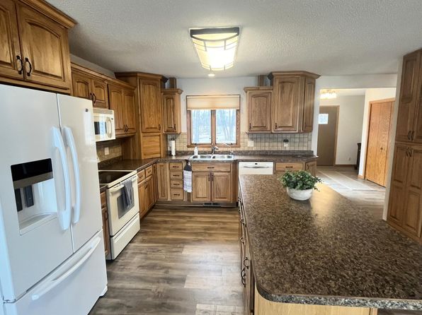32896 S Shore Dr, Ottertail, MN 56571