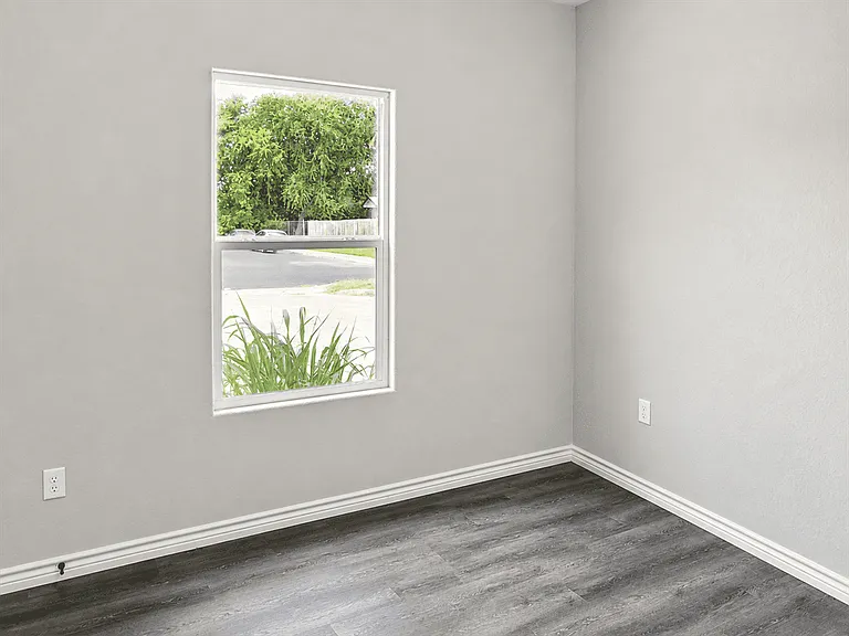 7602 Windsor Oaks #2 — Photo 7
