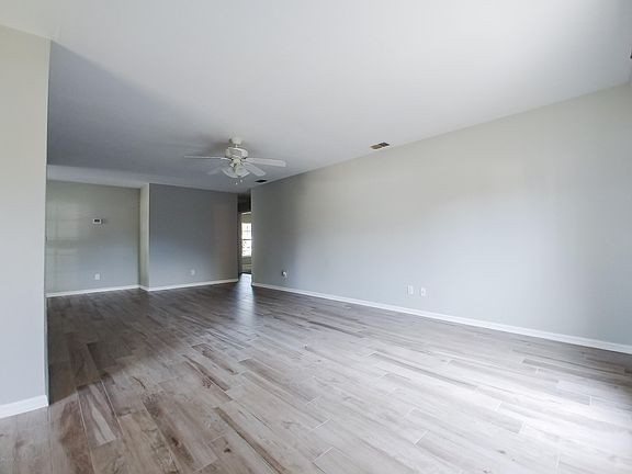 2nd image of 12183 SE 96th Ter