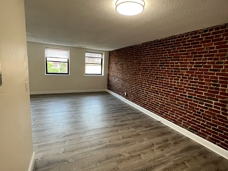 1088 Boylston St — Photo 11