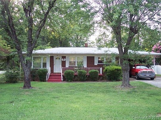 1st image of 86 Fleetwood Dr SW