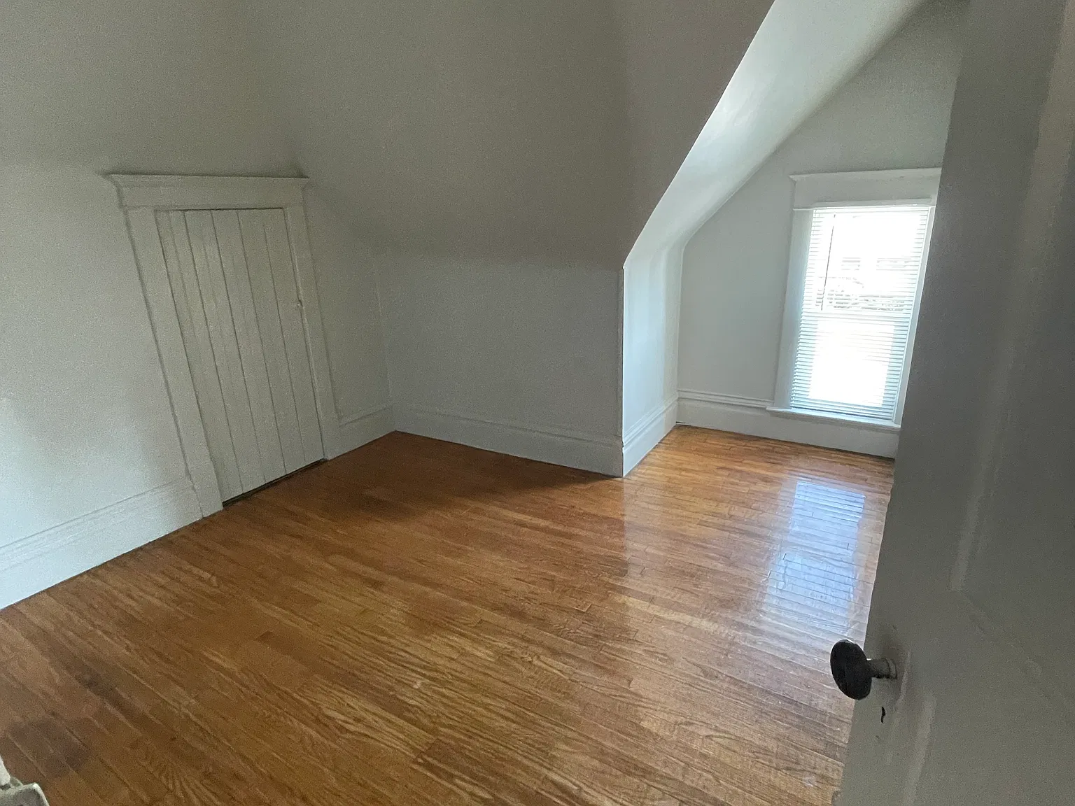 102 Sharma — Photo 4
