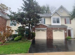 258 Amethyst Way, Franklin Park, NJ 08823