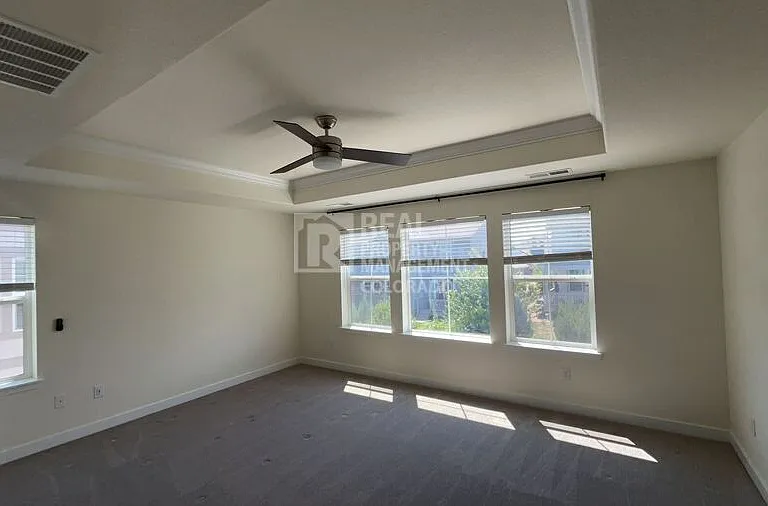 928 Gilpin Cir — Photo 14