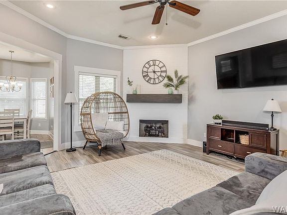 2nd image of 9070 Cotton Fields Cir