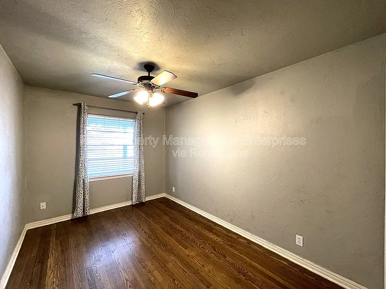 2225 NW 50th St — Photo 7
