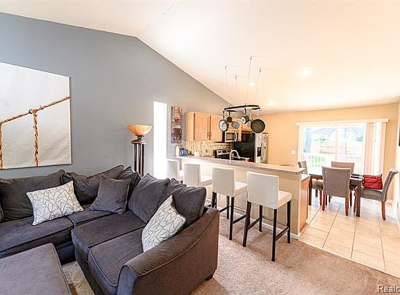 3rd image of 2343 Overridge Ave