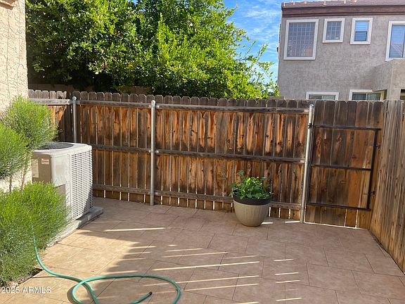 5th image of 4901 E KELTON Lane #1238
