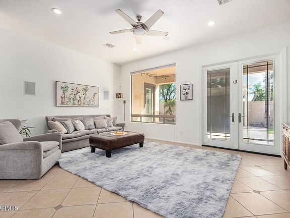 4th image of 789 E SAN CARLOS Way