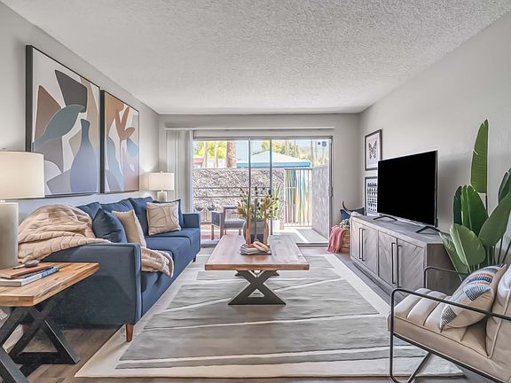 5th image of 909 W Colter St #194