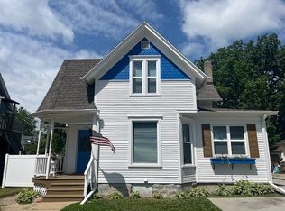 309 S Madison St, Evansville, WI 53536