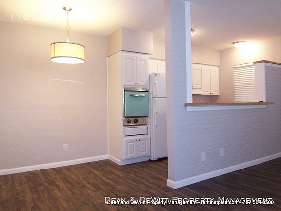 5th image of 1101 Bay St NE APT 3